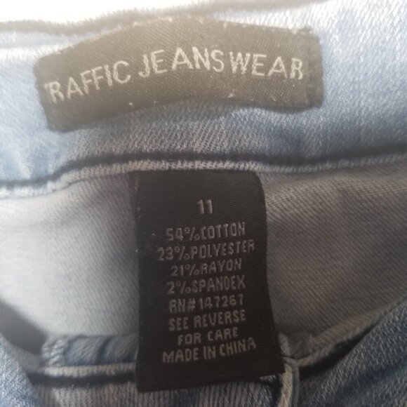 Women's Stretch Denim Fringe Western Shorts Sz 11 - Picture 3 of 6